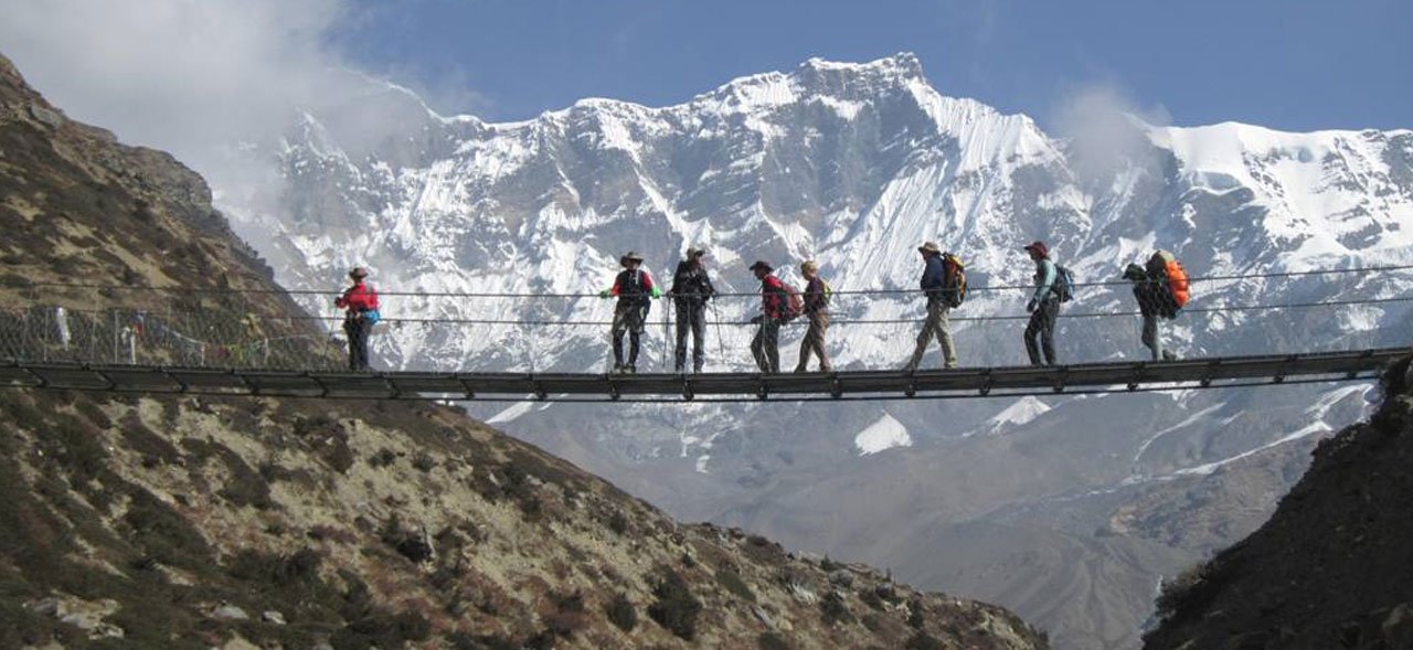Annapurna Circuit trekking