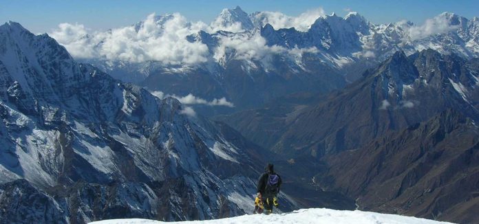 Mount-Baruntse-Expedition 1`