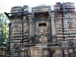 Neglect in Kankrebihar wall construction